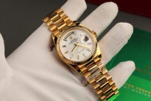 Rolex Day Date 228235 White Dial 36mm 1.jpg