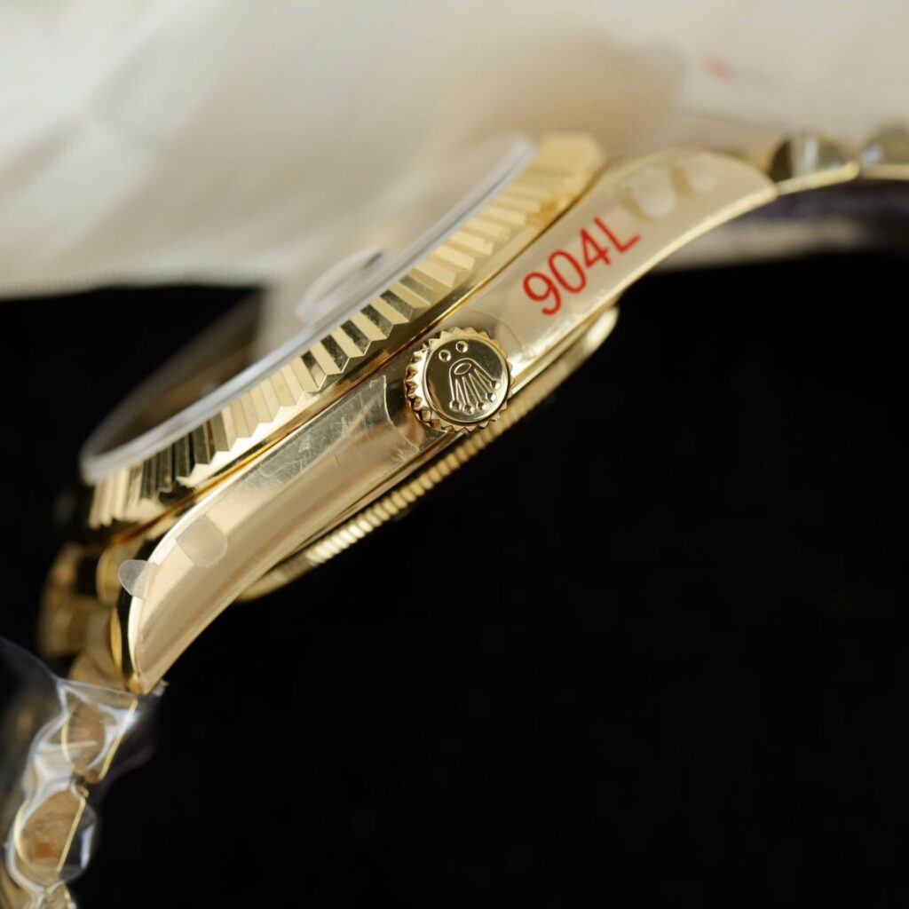 Rolex Day Date 228238 moissanite Gold Black Dial 40mm 8.jpg