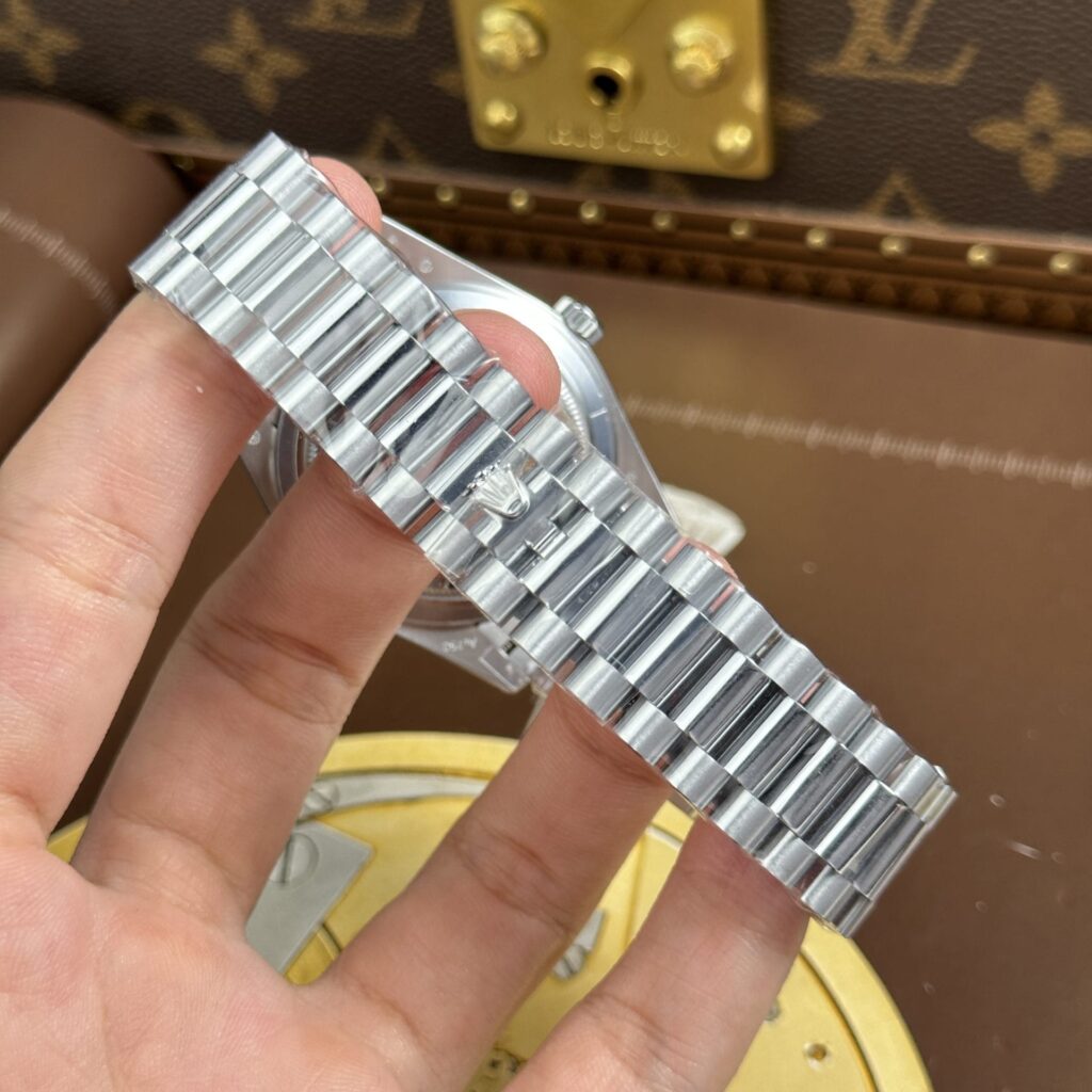 Rolex Day Date 228239 Gray Dial 40mm 12.jpg