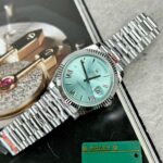 Rolex Day Date 228239 Roman Ice Blue Dial 40mm 1.jpg