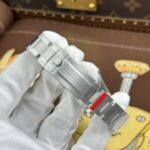 Rolex Explorer 124270 Replica 11 Oyster VS 36mm 9.jpg