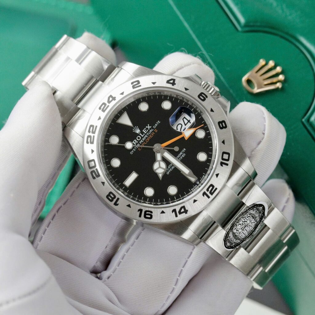 Rolex Explorer II 226570 Rep 11 Clean 42mm 2.jpg