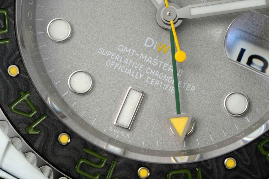 Rolex GMT Master II DiW Replica 11 Carbon 40mm 5.jpg