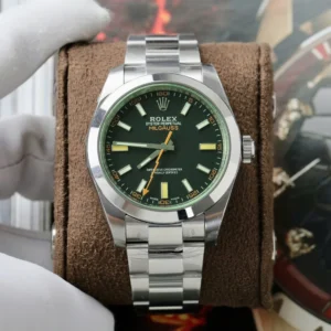 Rolex Milgauss 116400GV VS 40mm 1.webp