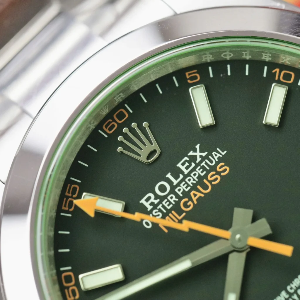 Rolex Milgauss 116400GV VS 40mm 5.webp