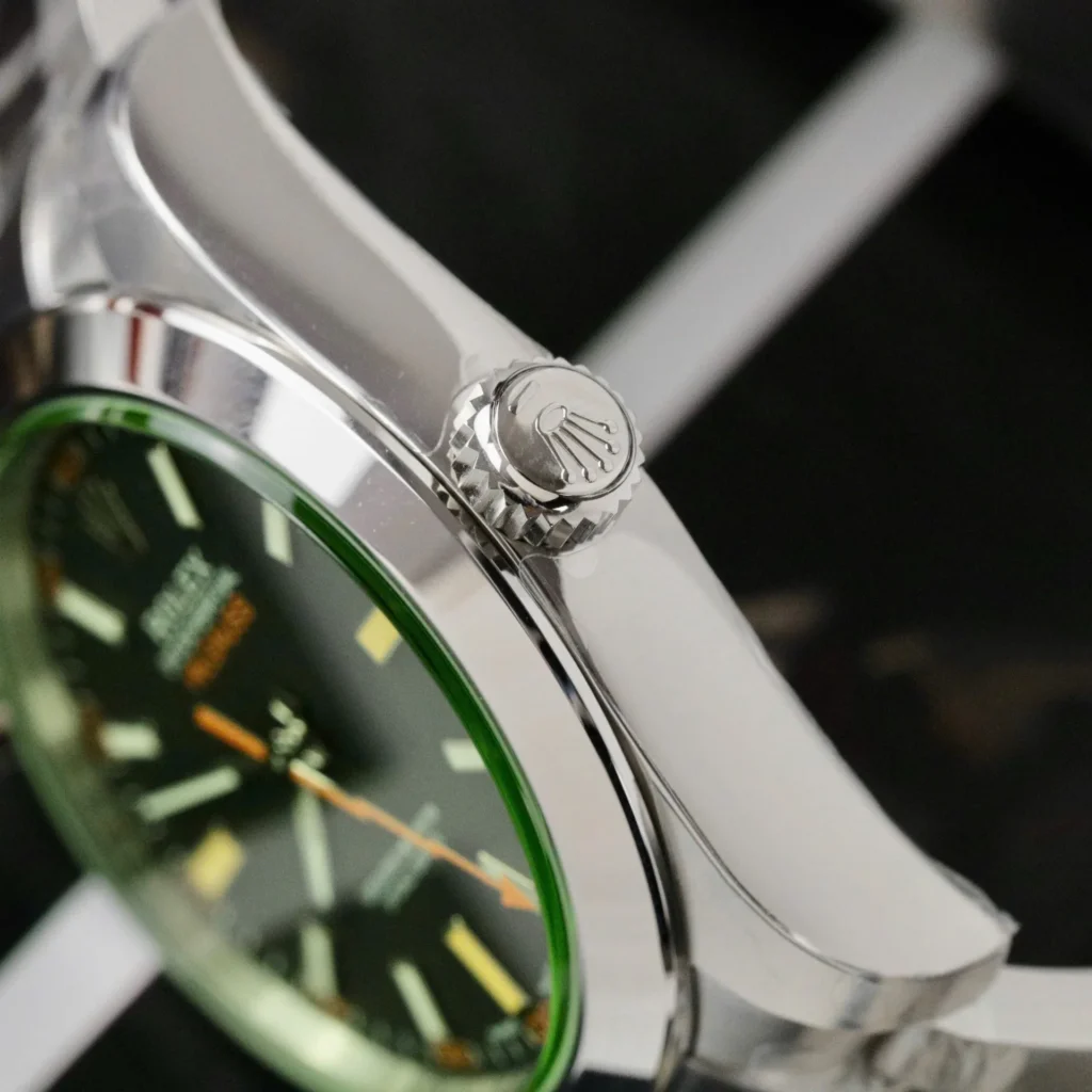 Rolex Milgauss 116400GV VS 40mm 8.webp