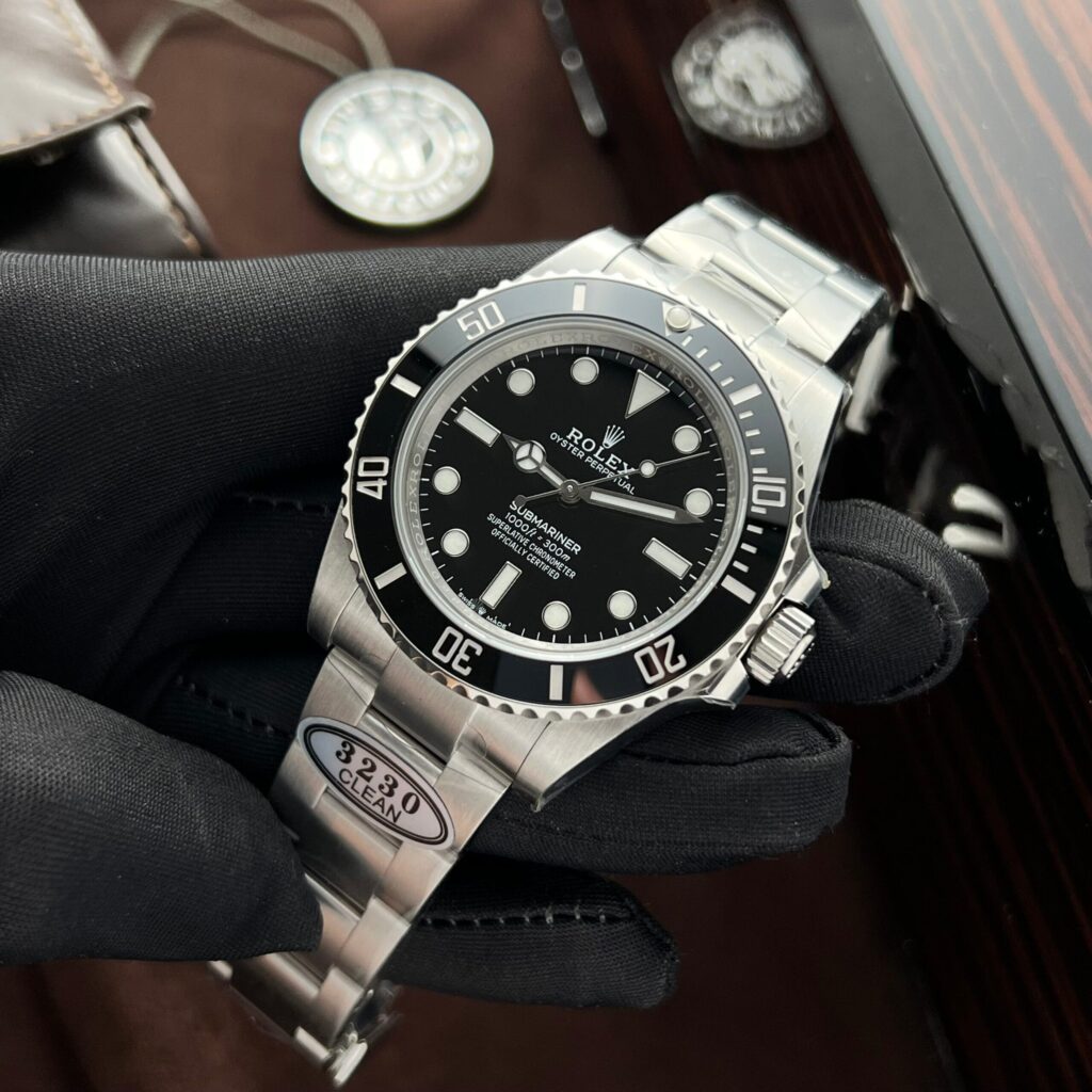 Rolex Nam Submariner 124060LN Replica 11 Factory 41mm 3 scaled 1.jpg