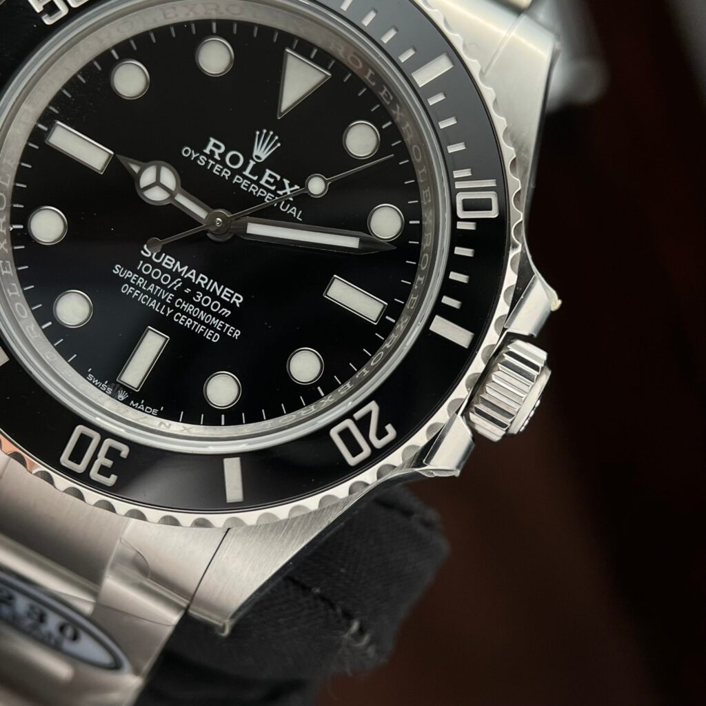 Rolex Nam Submariner 124060LN Replica 11 Factory 41mm 5 scaled 1.jpg