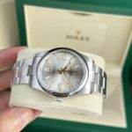 Rolex Oyster Perpetual 124300 Silver Dial 41mm 3.jpg