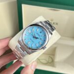 Rolex Oyster Perpetual 124300 Tiffany Blue Dial 41mm 2.jpg
