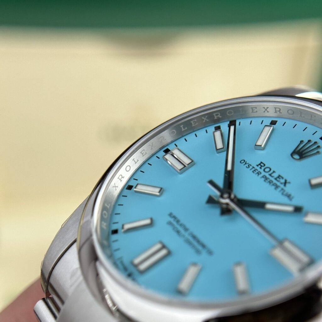 Rolex Oyster Perpetual 124300 Tiffany Blue Dial 41mm 5.jpg