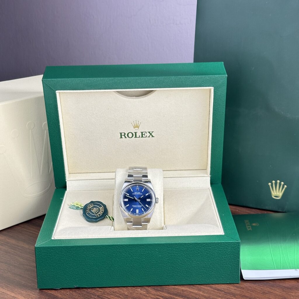 Rolex Oyster Perpetual 126000 Blue Dial 36mm 1.jpg