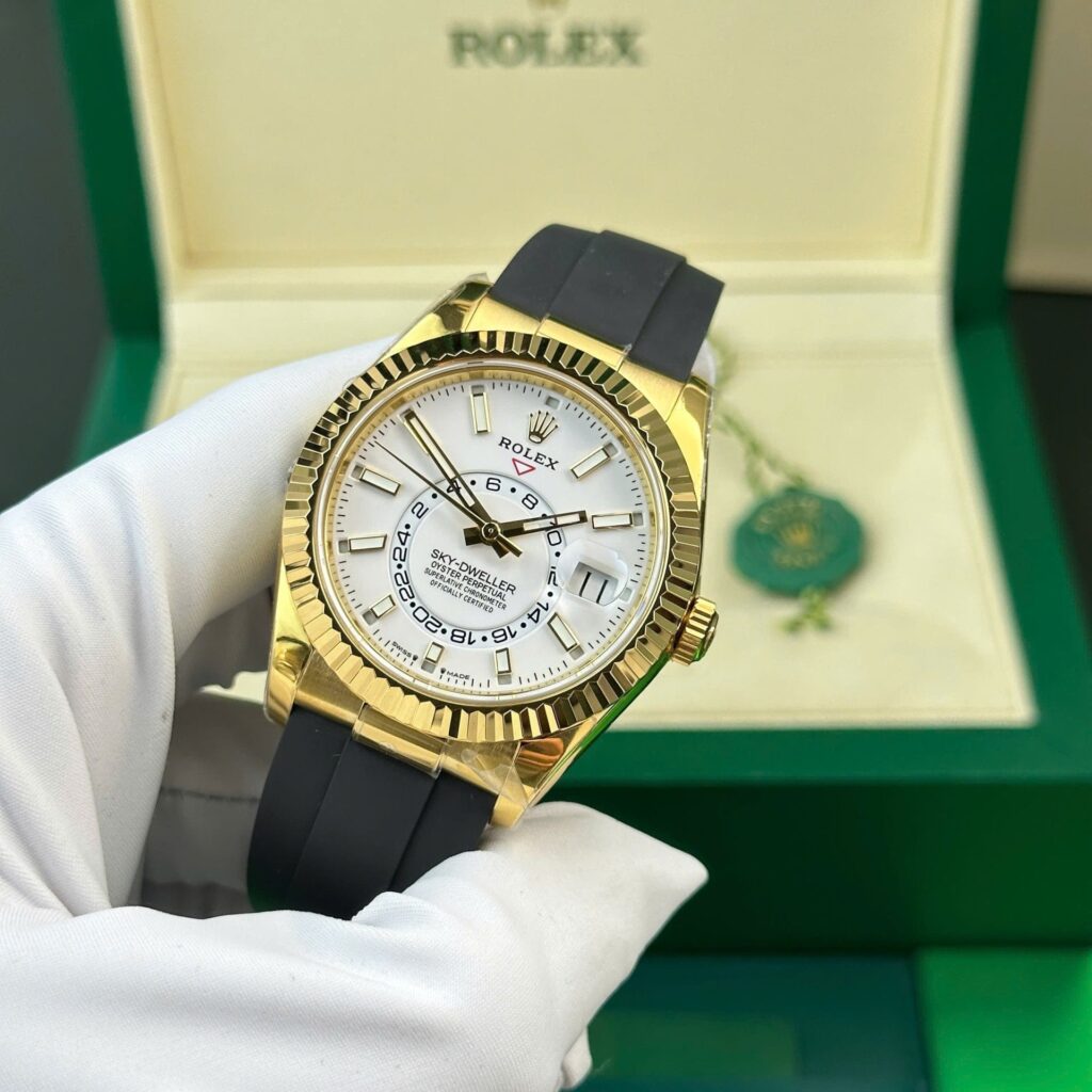 Rolex Replica 11 Sky Dweller ZF 42mm 2.jpg