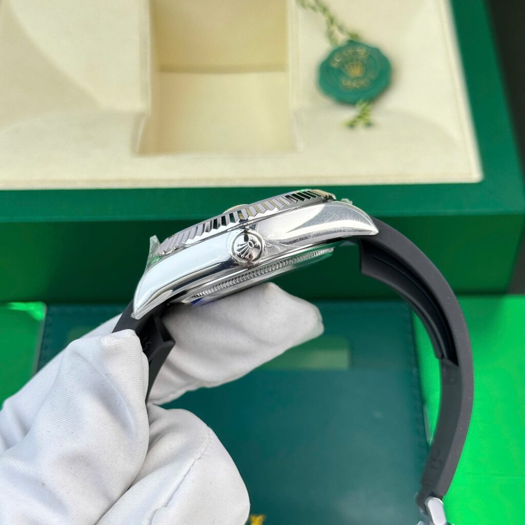 Rolex Sky Dweller M336239 0002 ZF 42mm 12.jpg