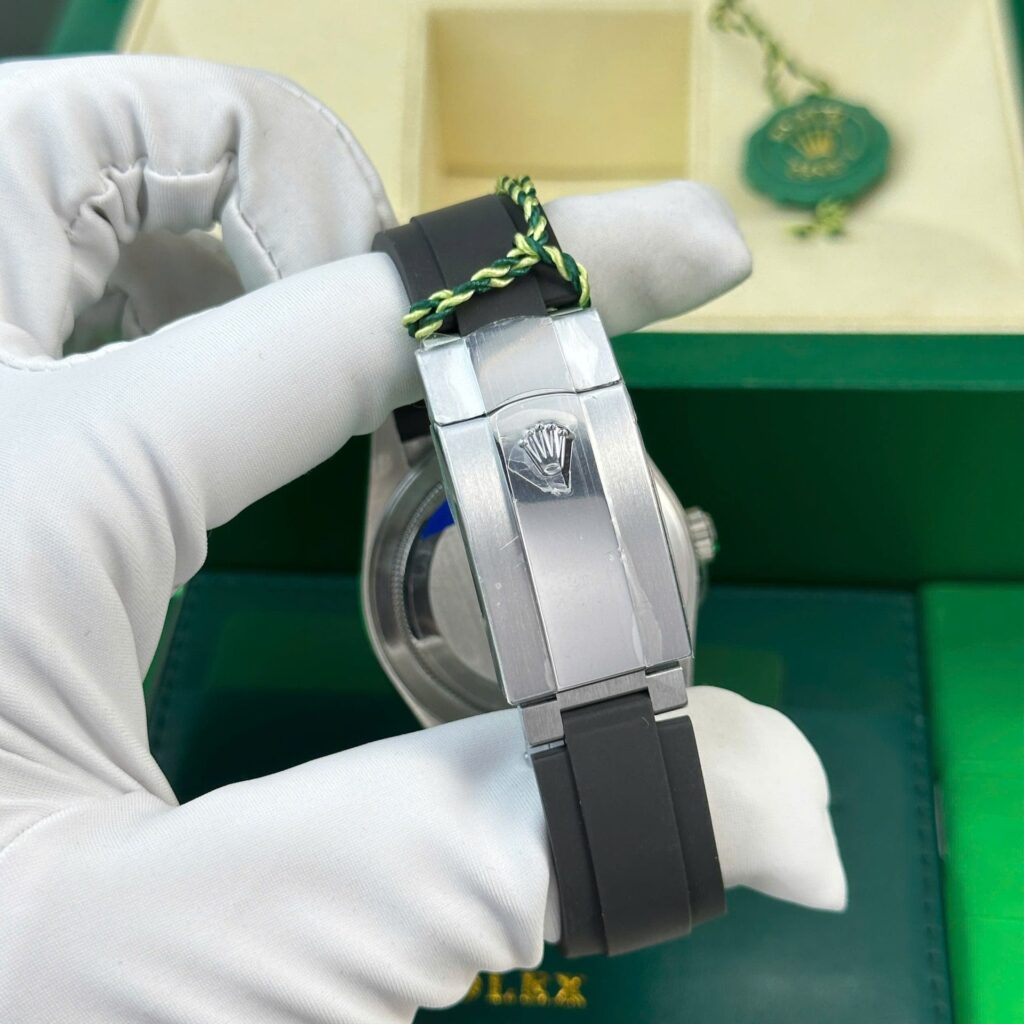 Rolex Sky Dweller M336239 0002 ZF 42mm 9.jpg