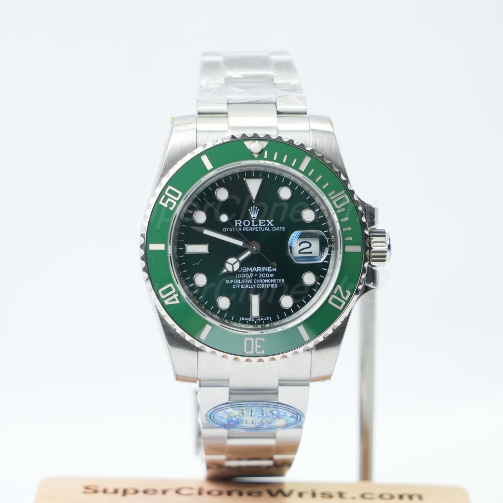 Rolex Submariner 116610LV Hulk 40mm Green Dial 11 Super Clone Watches