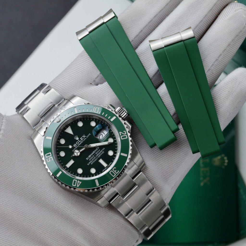 Rolex Submariner 116610LV Hulk Replica VS 40mm 2.jpg