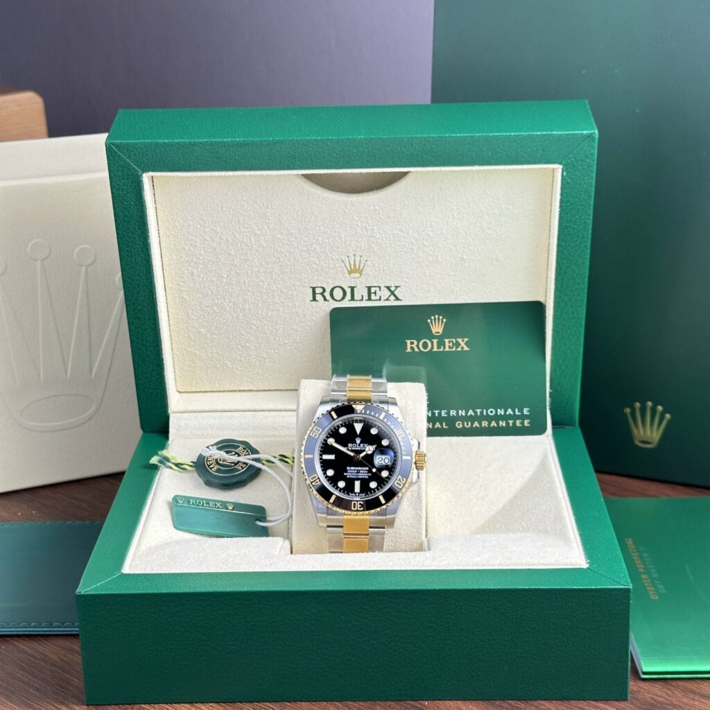 Rolex Submariner Date 126613LN Replica 11 VS 41mm 9.jpg