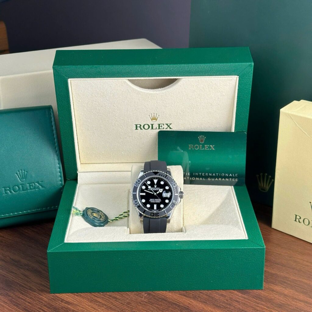 Rolex Yacht Master 226659 VS 42mm 1.jpg