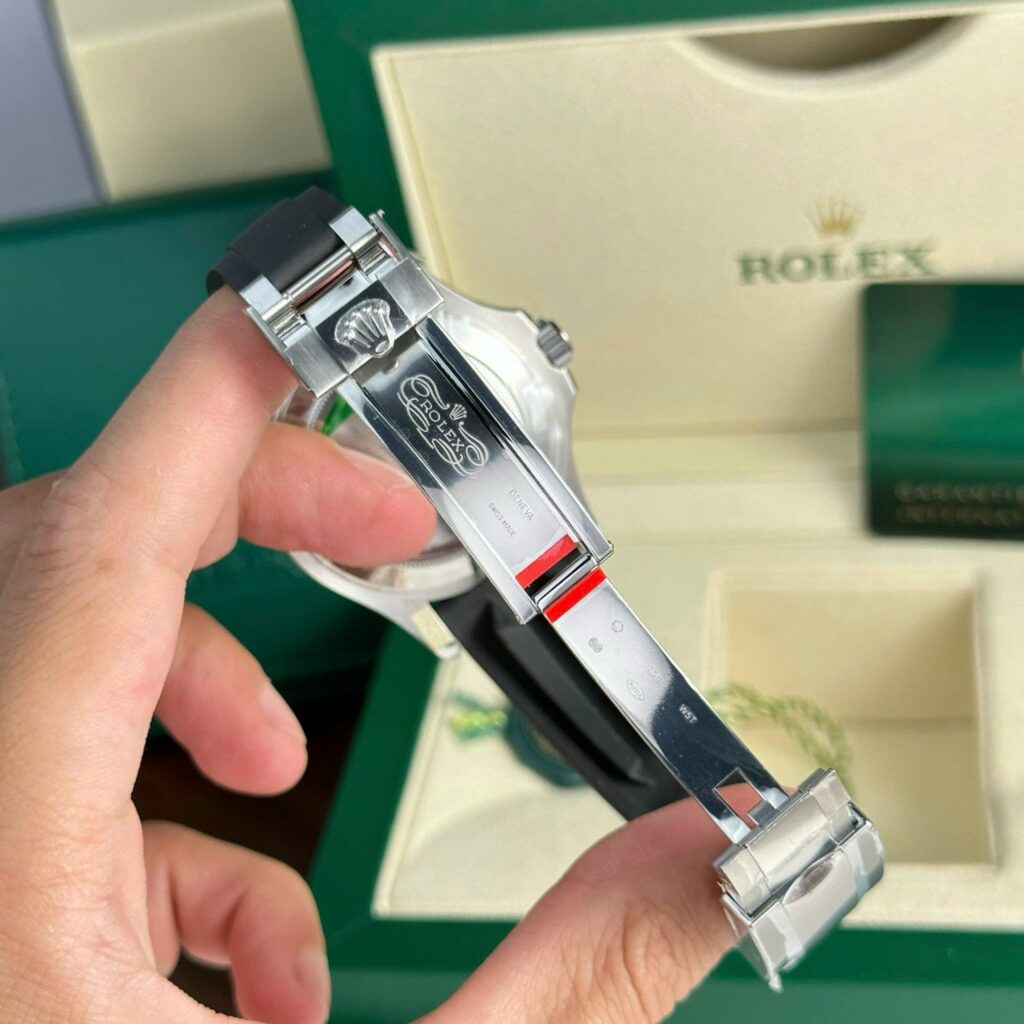 Rolex Yacht Master 226659 VS 42mm 9.jpg