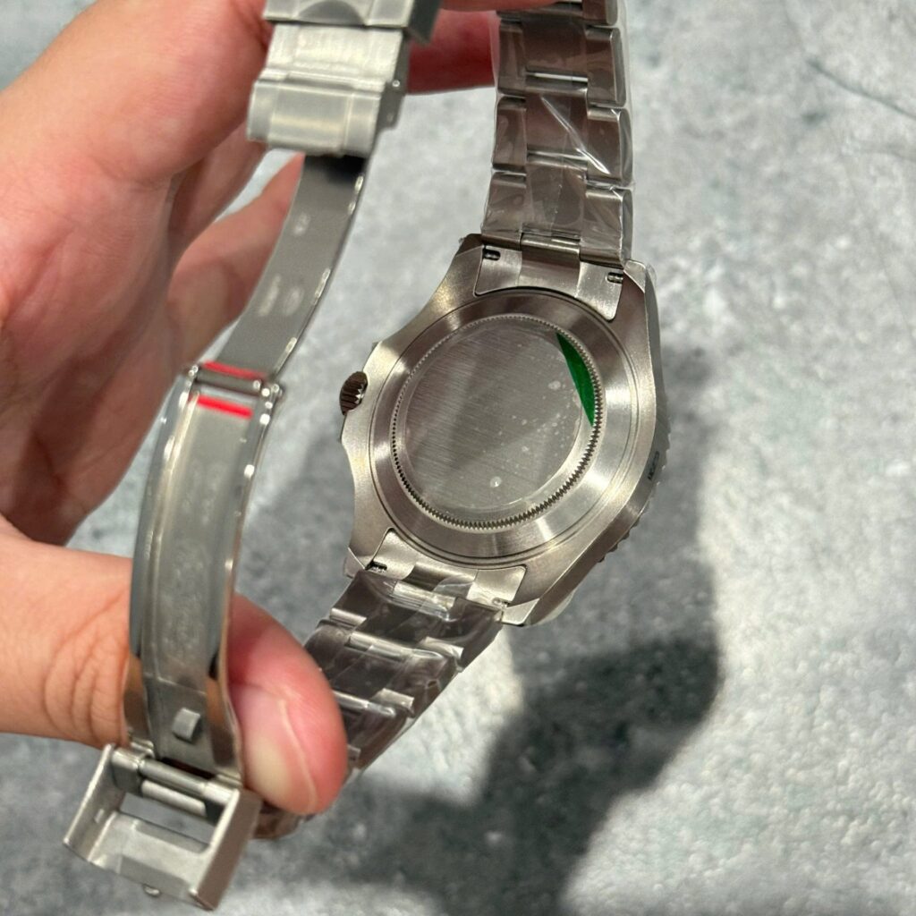 Rolex Yacht Master Titanium 226627 42mm 5.jpg