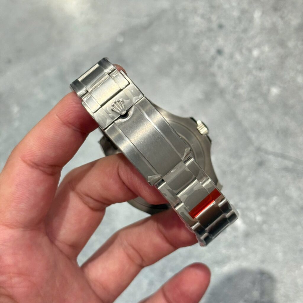 Rolex Yacht Master Titanium 226627 42mm 6.jpg