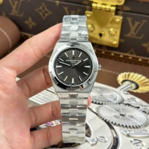 Vacheron Constantin Overseas Ultra Thin 2000V Replica Watches Gray Dial Automatic Movement 8F Factory 40mm.webp