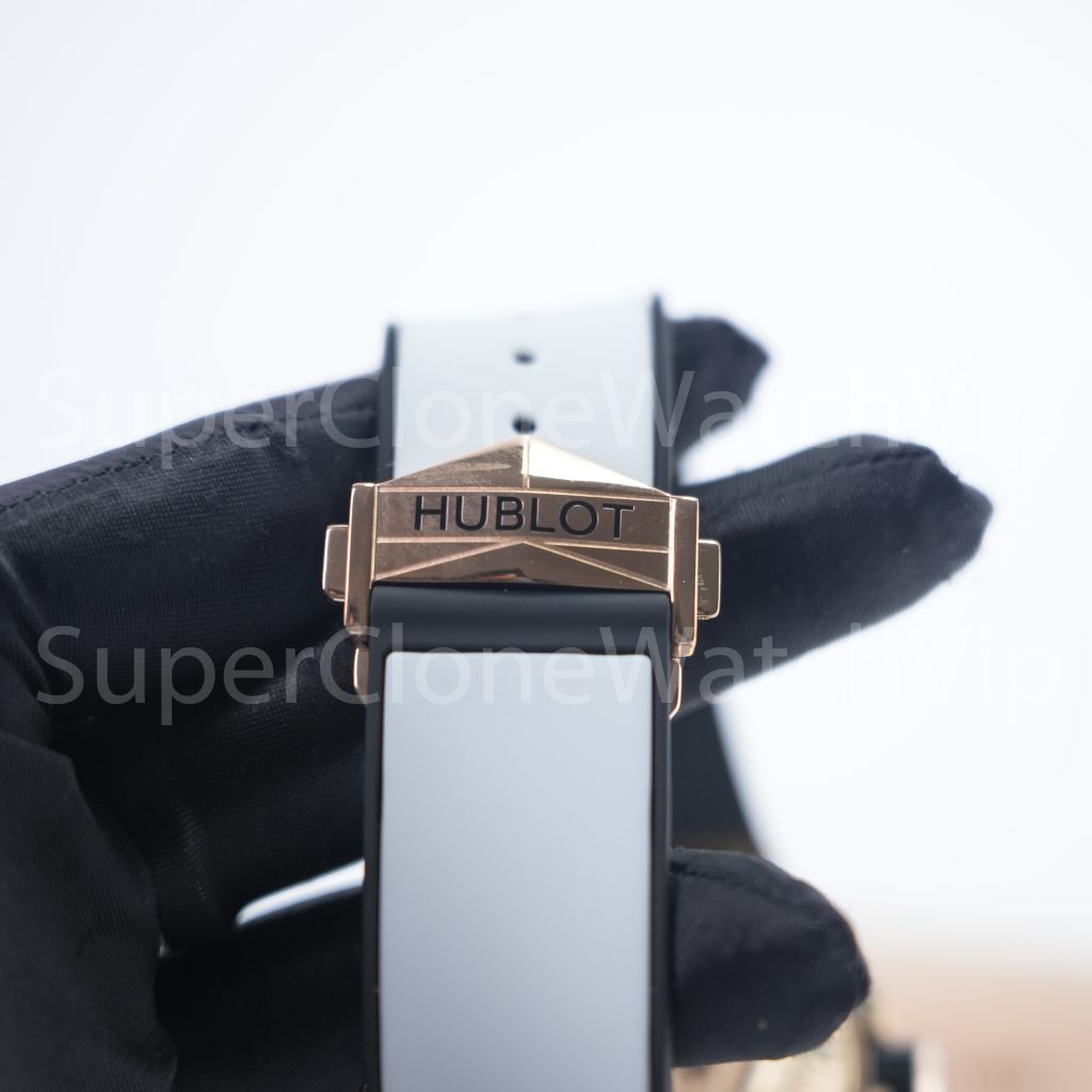 Hublot Big Bang Sang Bleu II King Gold Diamonds 418.OX.2001.RX.1604 Skeleton Dial 45mm Replica Watches - 10