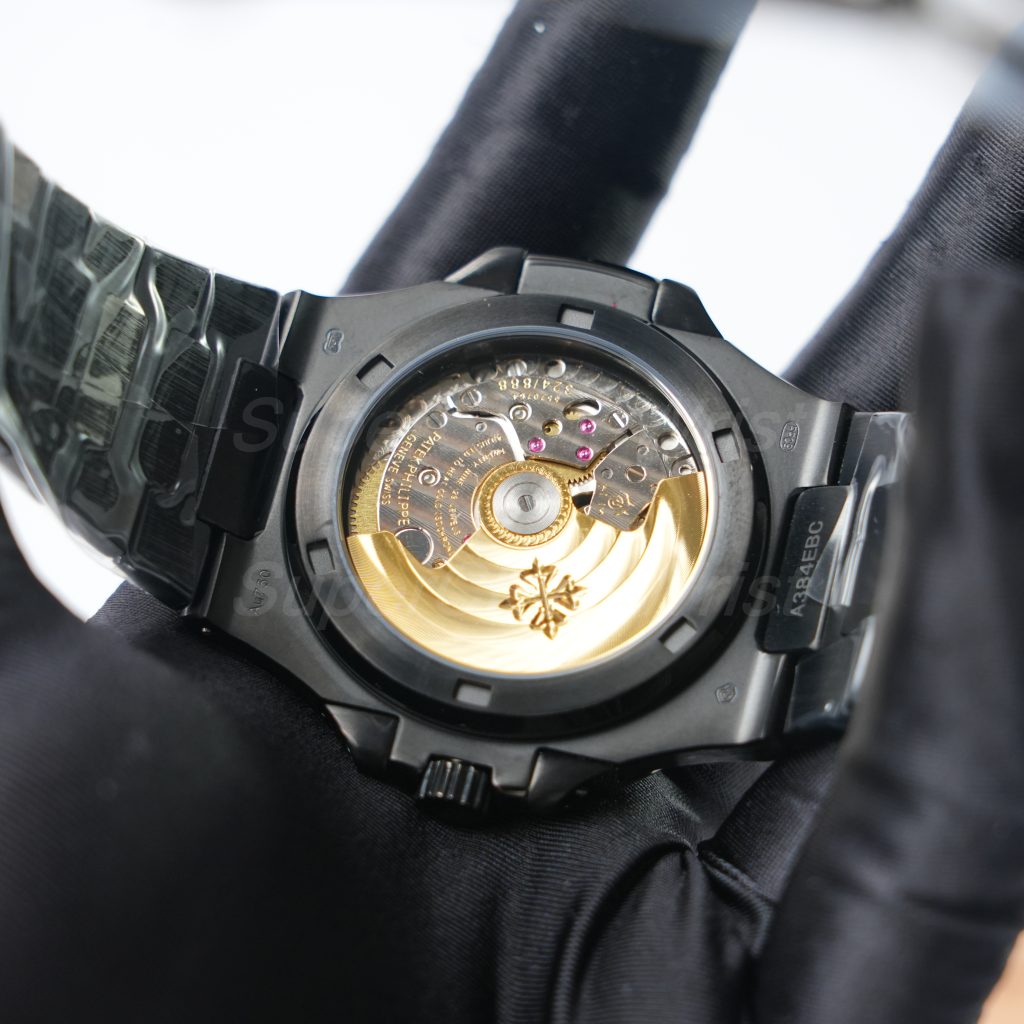 Patek-Philippe-Nautilus-5711-Black-Ceramic-Blue-Dial-40mm 1：1 SuperClone Watch Replica Watches - 10