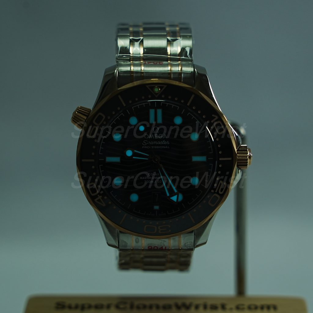Omega-Seamaster-Diver-Rose-Gold-Black-Dial-210.20.42.20.01.001-42mm 1：1 SuperClone Watch Replica Watches - 2