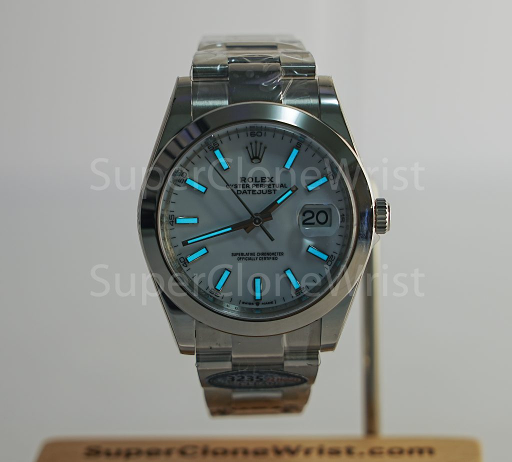 Rolex Datejust 126300 Steel White Dial Smooth Bezel Steel Oyster Bracelet 41mm Replica Watches - 2