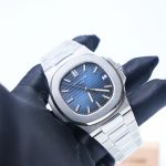 Patek-Philippe-Nautilus-5711-Blue-Dial-40mm 1：1 SuperClone Watch Replica Watches - 3