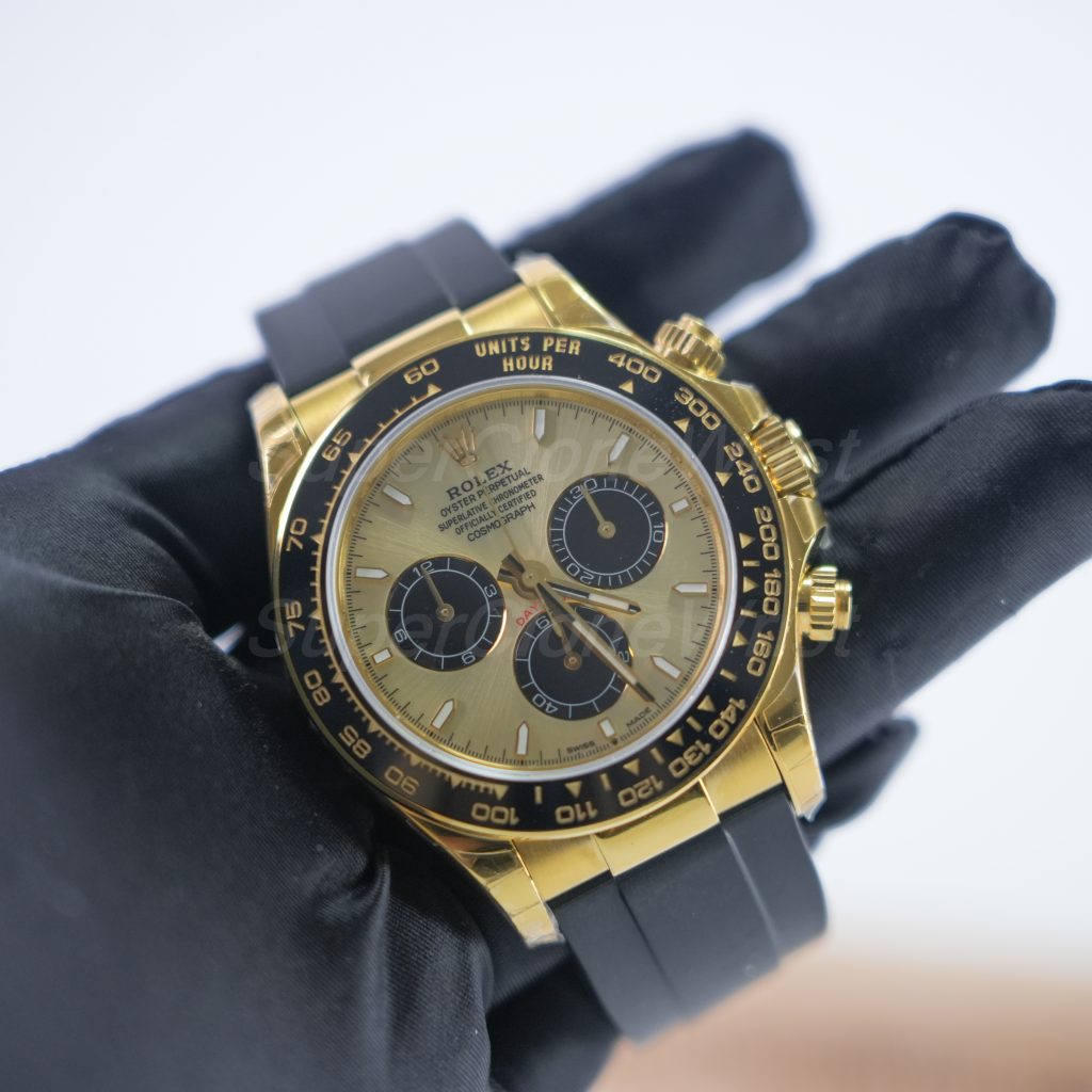 Rolex Daytona 126518LN Yellow Gold Champagne Dial Black Ceramic Bezel Black Rubber Strap 40mm Replica Watches - 3