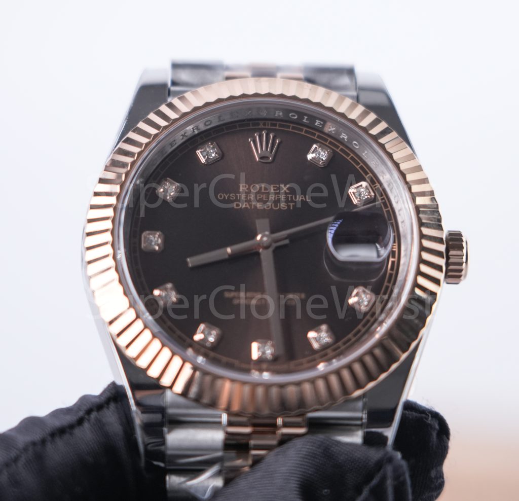 Rolex Datejust 126331 Two-Tone Rose Gold Chocolate Sunray Diamond Dial Fluted Bezel Jubilee Bracelet 41mm Replica Watches - 3