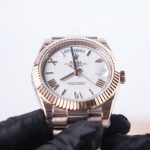 Rolex Day-Date 228235 Rose Gold White Dial Roman Numerals Fluted Bezel President Bracelet 40mm Replica Watches - 3
