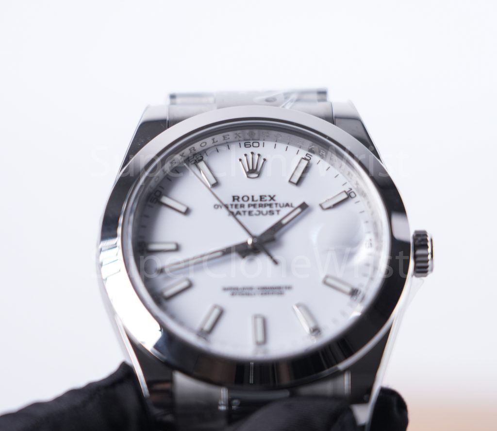 Rolex Datejust 126300 Steel White Dial Smooth Bezel Steel Oyster Bracelet 41mm Replica Watches - 4