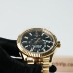 Rolex-Sky-Dweller-326238-Black-Dial-Yellow-Gold-42mm Super Clone Watches Replica Watches - 4