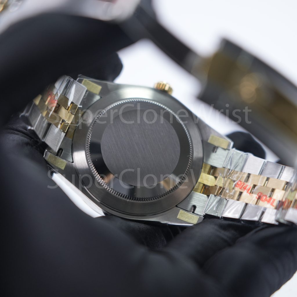 Rolex Datejust 126333 Two-Tone Yellow Gold Champagne Sunray Diamond Dial Fluted Bezel Jubilee Bracelet 41mm Replica Watches - 6