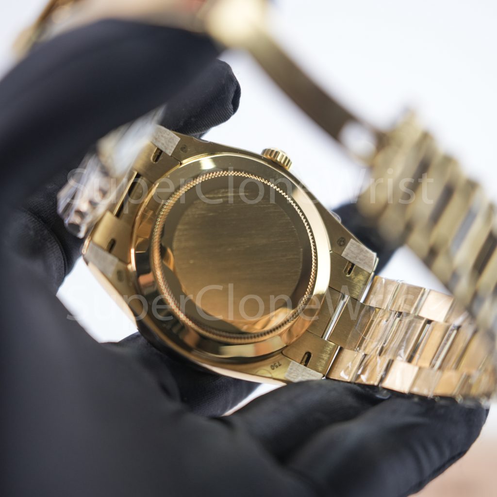Rolex Day-Date 228238 18K Yellow Gold Silver Sunray Roman Dial Fluted Bezel President Bracelet 40mm Replica Watches - 6