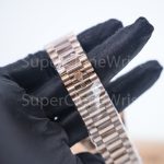 Rolex Day-Date 228235 Rose Gold White Dial Roman Numerals Fluted Bezel President Bracelet 40mm Replica Watches - 7