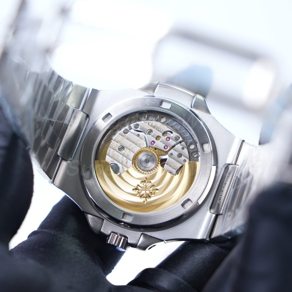 Patek-Philippe-Nautilus-5711-Black-Dial-40mm 1：1 SuperClone Watch Replica Watches - 8