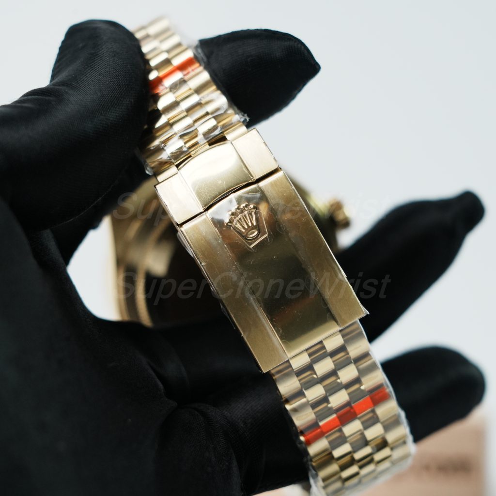 Rolex-Sky-Dweller-326238-Forest-Green-Dial-Yellow-Gold-42mm Super Clone Watches Replica Watches - 8