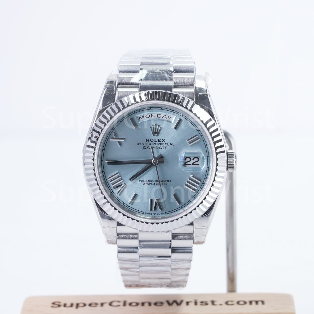 Rolex Day-Date 228236 Steel Ice Blue Sunray Roman Dial Fluted Bezel President Bracelet 40mm Replica Watches - DSC05682