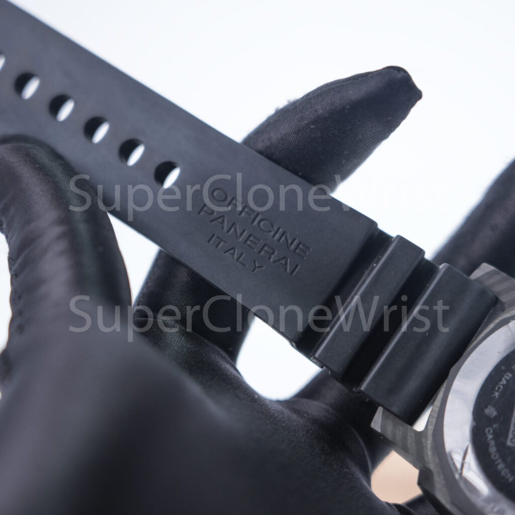 Panerai Luminor Submersible 1950 PAM00616 Carbotech Black Dial Carbon Fiber Bezel Black Rubber Strap 47mm Replica Watches - 10