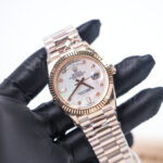 Rolex Day-Date 228235 Rose Gold Mother of Pearl Diamond Dial Fluted Bezel President Bracelet 40mm Replica Watches - 2