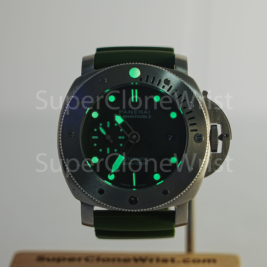 Panerai Submersible Verde Militare PAM01055 Steel Green Dial Green Rubber Strap 42mm Replica Watches - 2