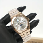 Vacheron Constantin Overseas 4300V/120R-B064 Rose Gold White Dial Rose Gold Bezel Rose Gold Bracelet 41.5mm Replica Watches - 3