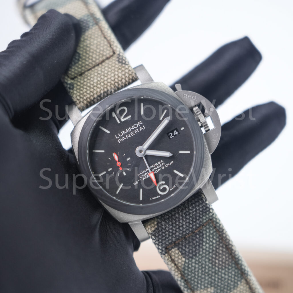 Panerai Luminor Luna Rossa GMT PAM01096 Titanium Scafotech Dial Carbotech Bezel Grey Fabric Strap 42mm Replica Watches - 3