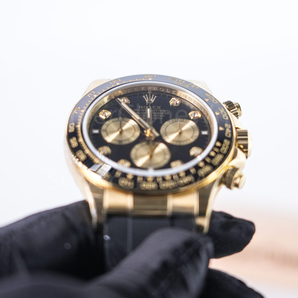 Rolex Cosmograph Daytona 126518LN 18K Yellow Gold Black Diamond Dial Ceramic Bezel Oysterflex Strap 40mm Replica Watches - 4