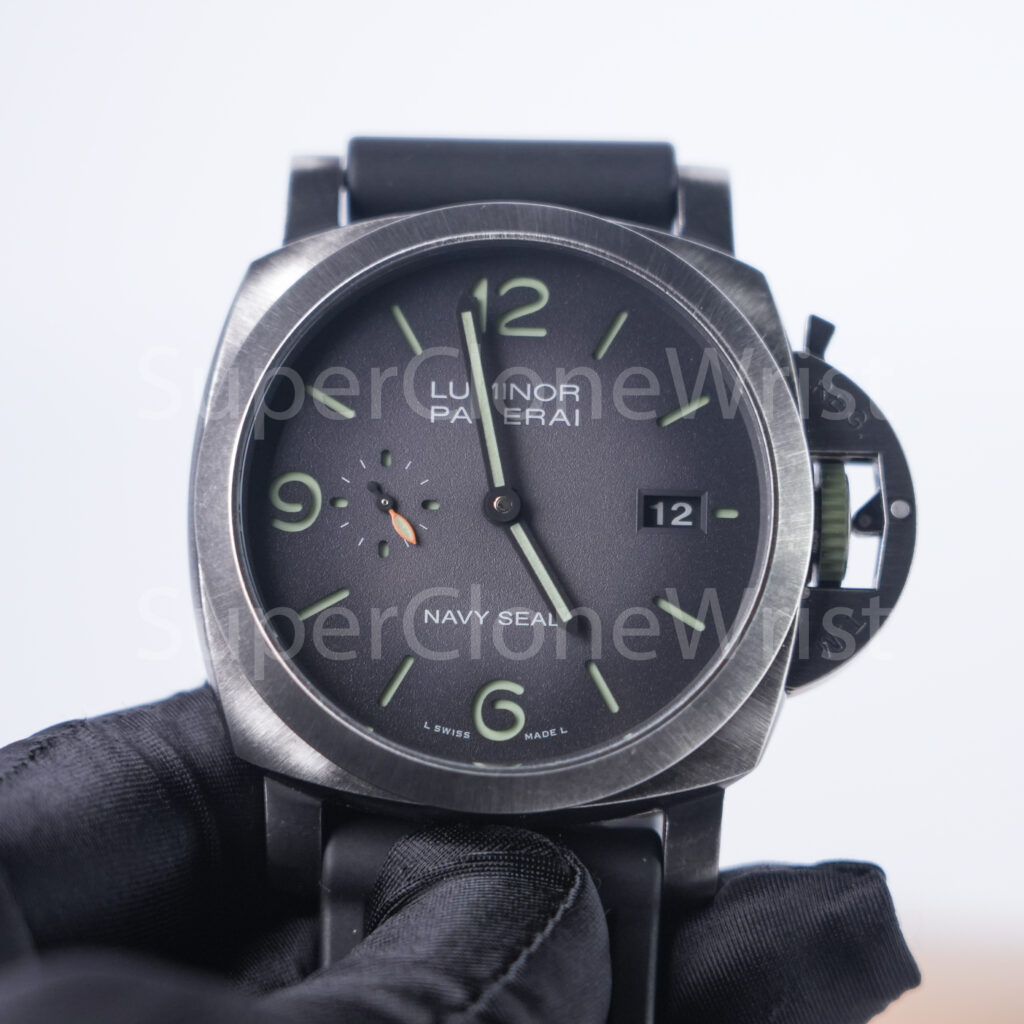 Panerai Luminor Marina Navy SEALs PAM01412 Brunito eSteel Grey-Black Gradient Dial Black Rubber Strap 44mm Replica Watches - 4